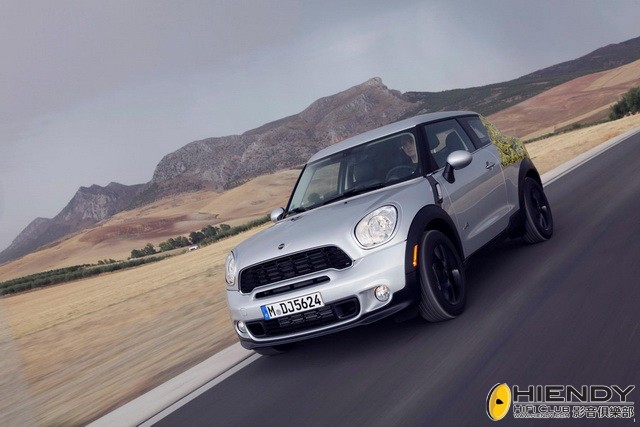 2013-mini-paceman-official-spy-photos-01.jpg