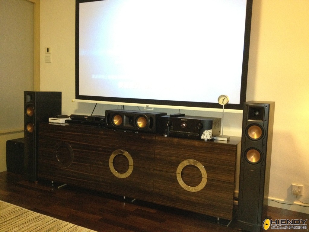 HC4000 投影/OS幕(畫就無投訴！)