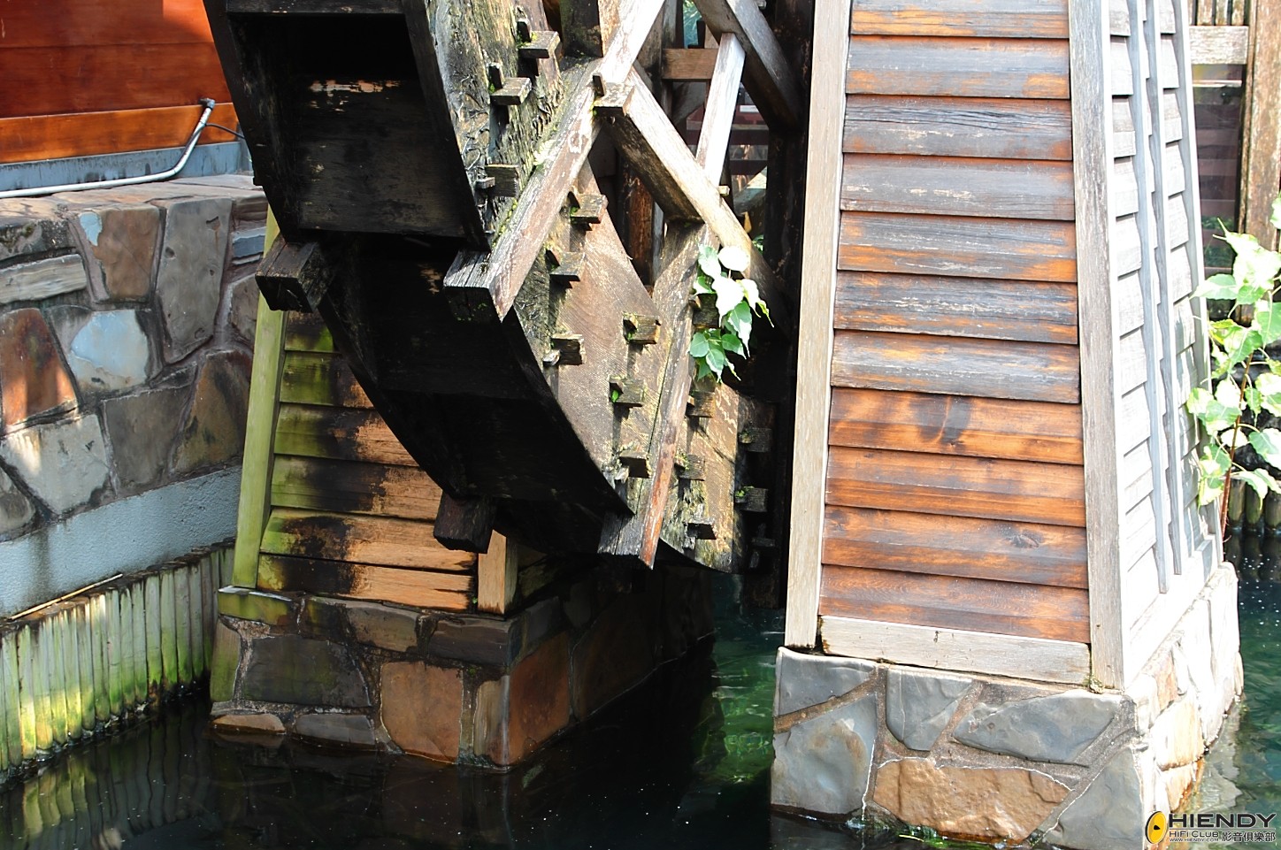 2012-10-17_183136.jpg