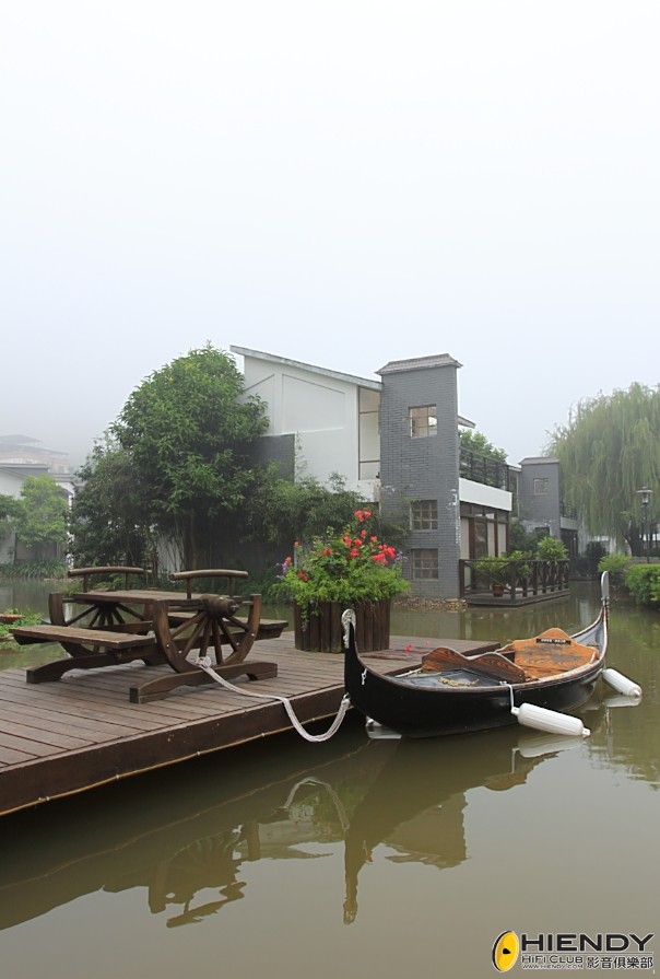 2012-10-23_203549.jpg