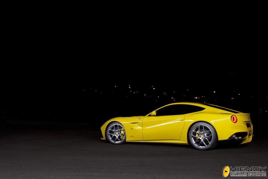 novitec-rosso-ferrari-f12-72.jpg