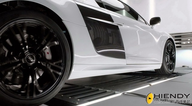 audi-r8-v10-12.jpg