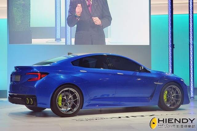 02-subaru-wrx-concept-ny.jpg