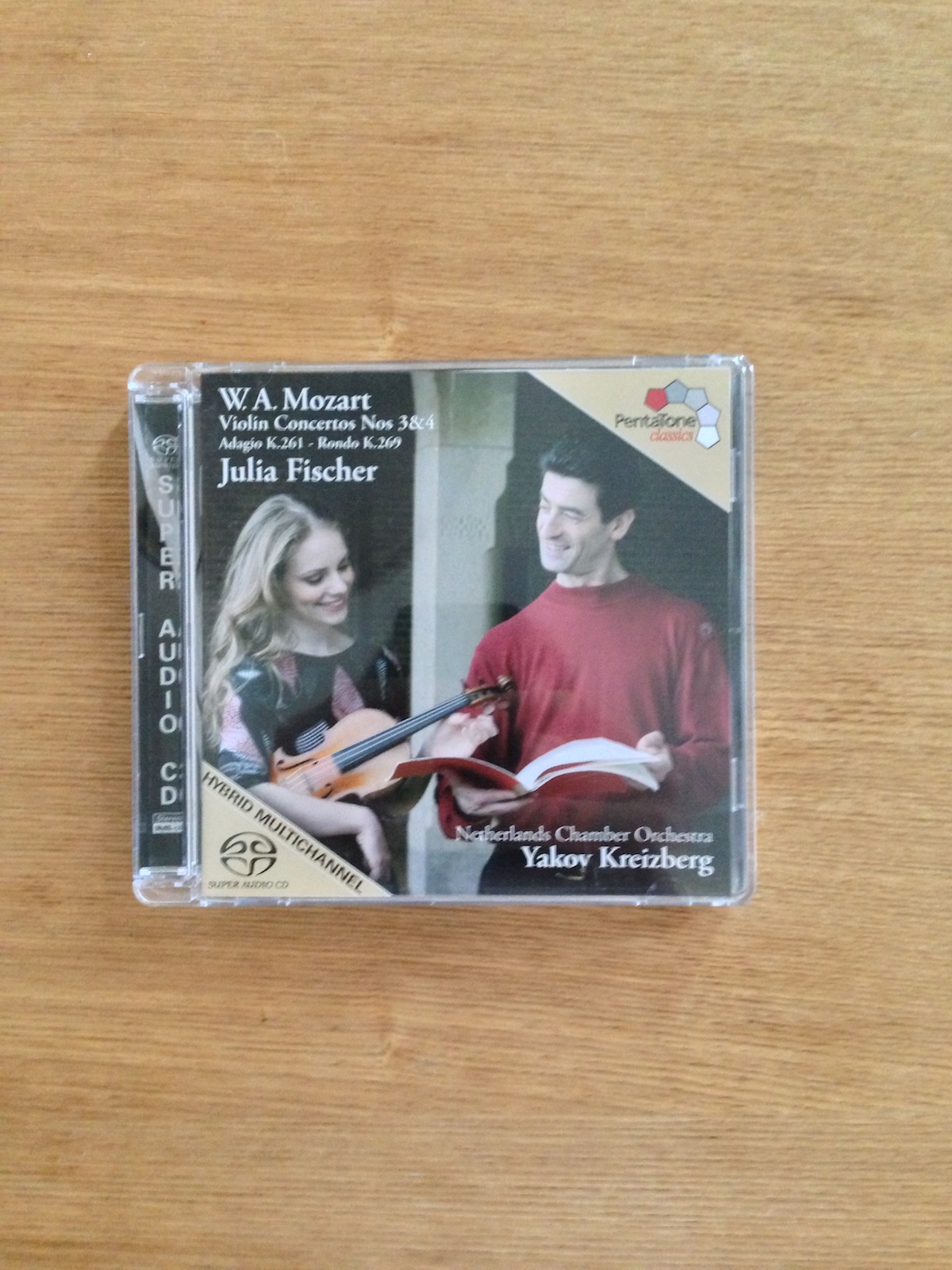 Julia Fischer - Mozart's Violin Concertos nos. 3 & 4 (SACD Hybrid) (SOLD 已售)