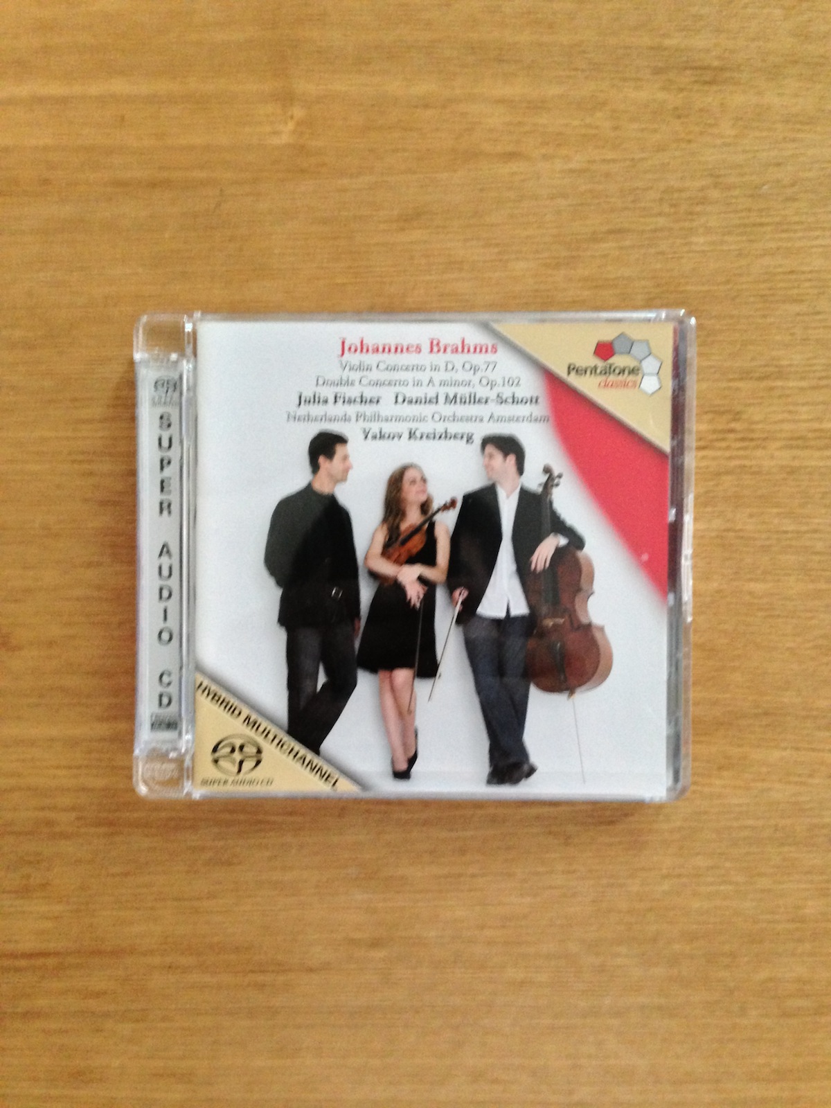 Julia Fischer - Brahms' violin concerto and double concerto (SACD Hybrid) (SOLD 已售)