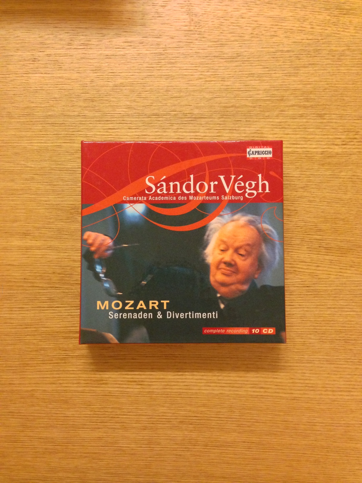 Sandor Vegh - Mozart: Serenaden & Divertimenti (10 CD) (SOLD 已售)