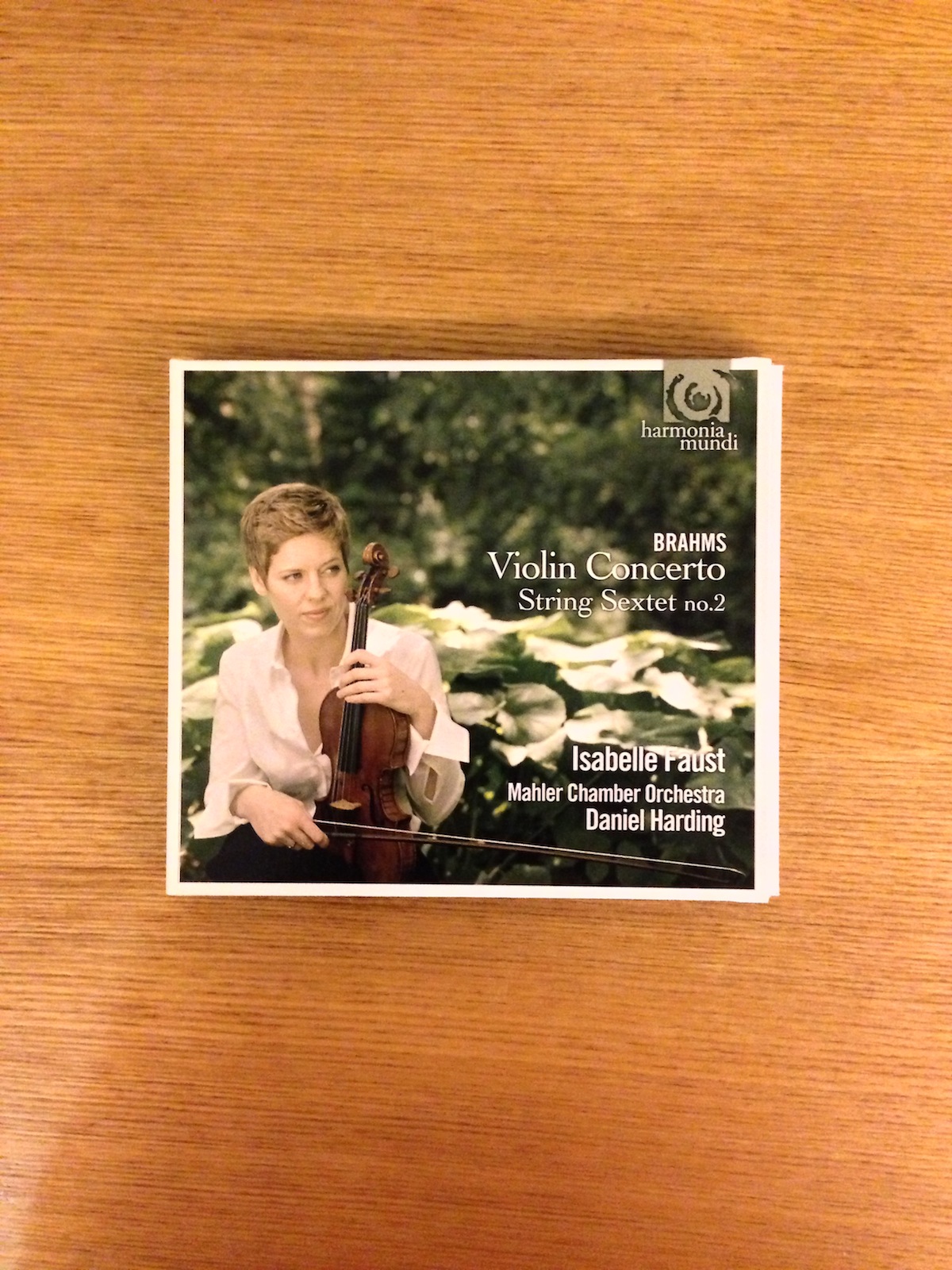 Isabelle Faust - Brahms' Violin Concerto and String Sextet No. 2 (SOLD 已售)