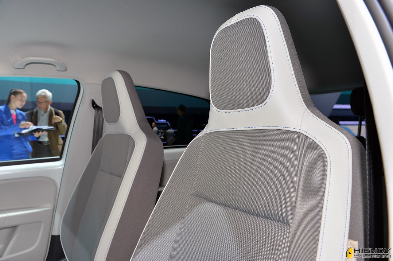 2014_VW_e-up_03.jpg