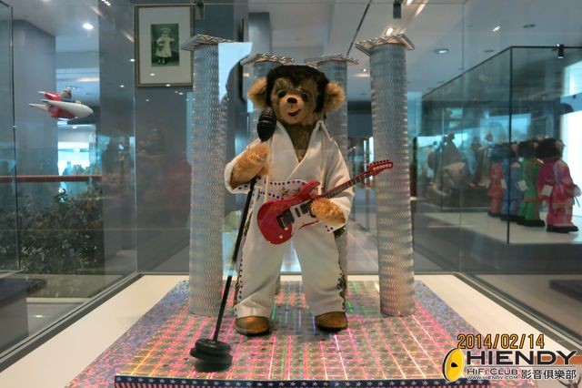 02.Teddy.jpg