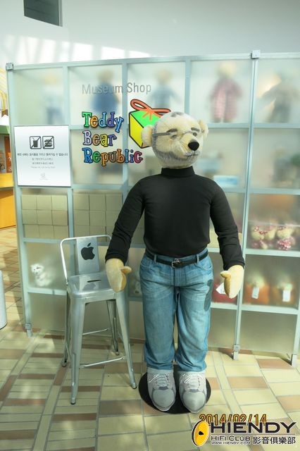 06.Teddy.jpg