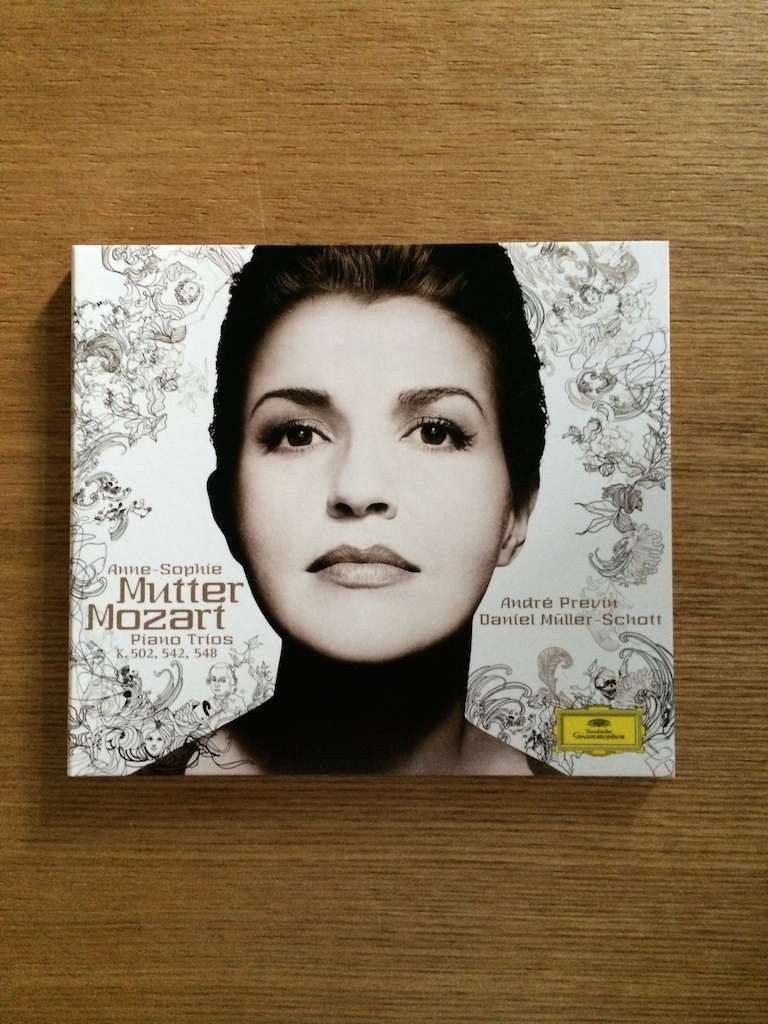 Mutter, Previn, Müller-Schott - Mozart Piano Trios (日版) (SOLD 已售)