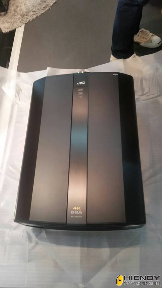 Z1 top unpack.jpg