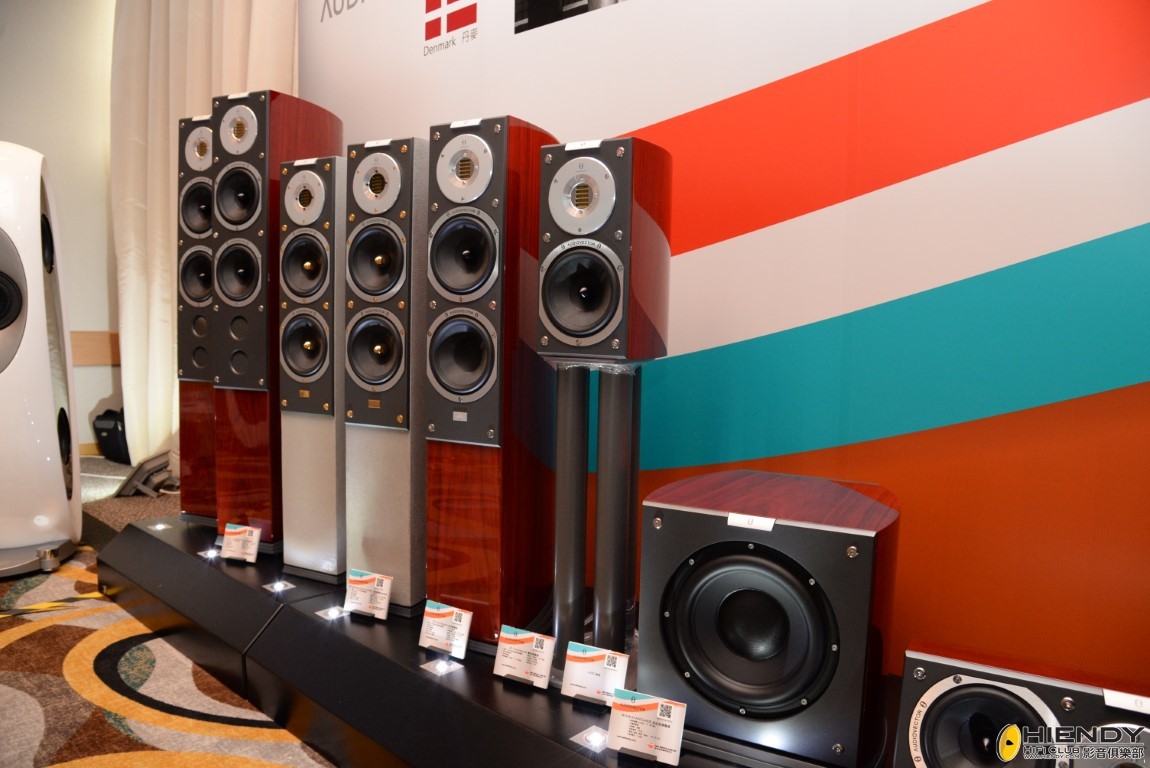 DSC_5429 (Medium).jpeg