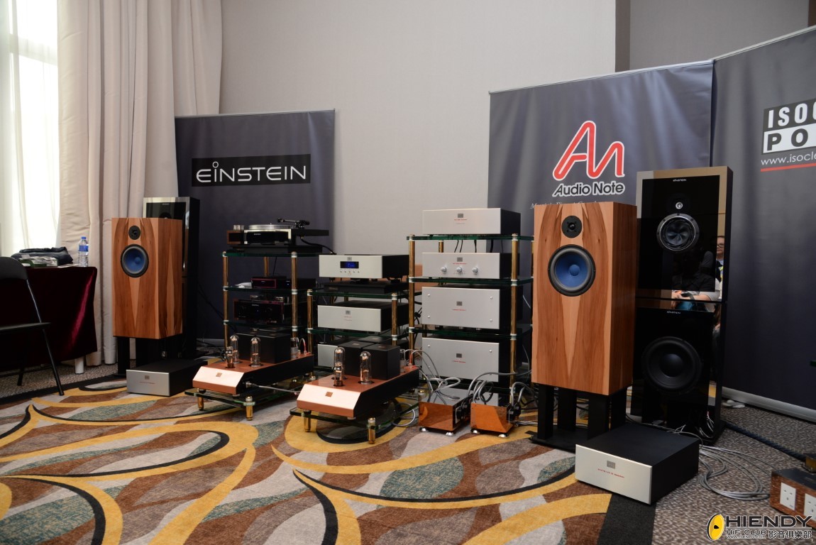 DSC_5427 (Medium).jpeg