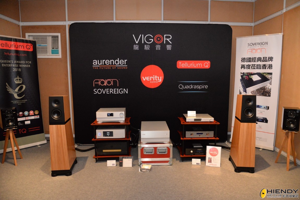 DSC_5555 (Medium).jpeg