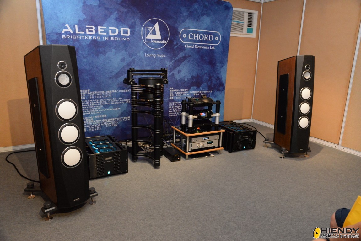 DSC_5610 (Medium).jpeg