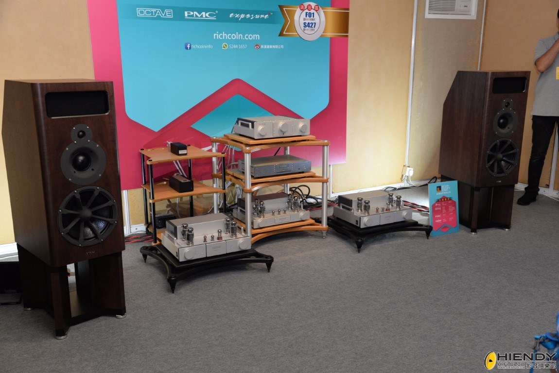 DSC_5617 (Medium).jpeg