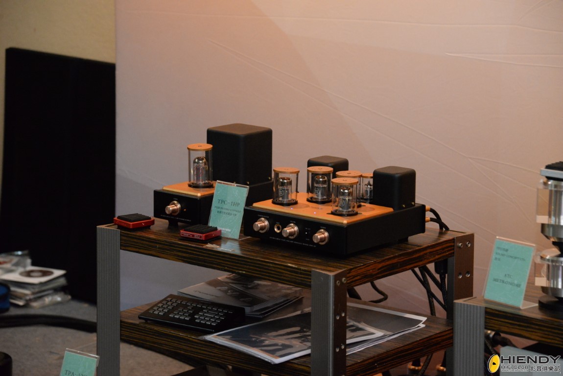 DSC_5660 (Medium).jpeg