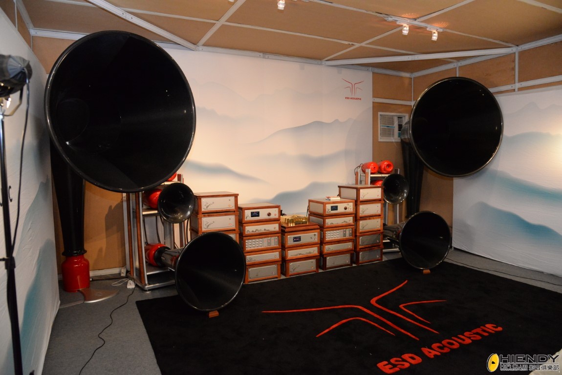 DSC_5678 (Medium).jpeg