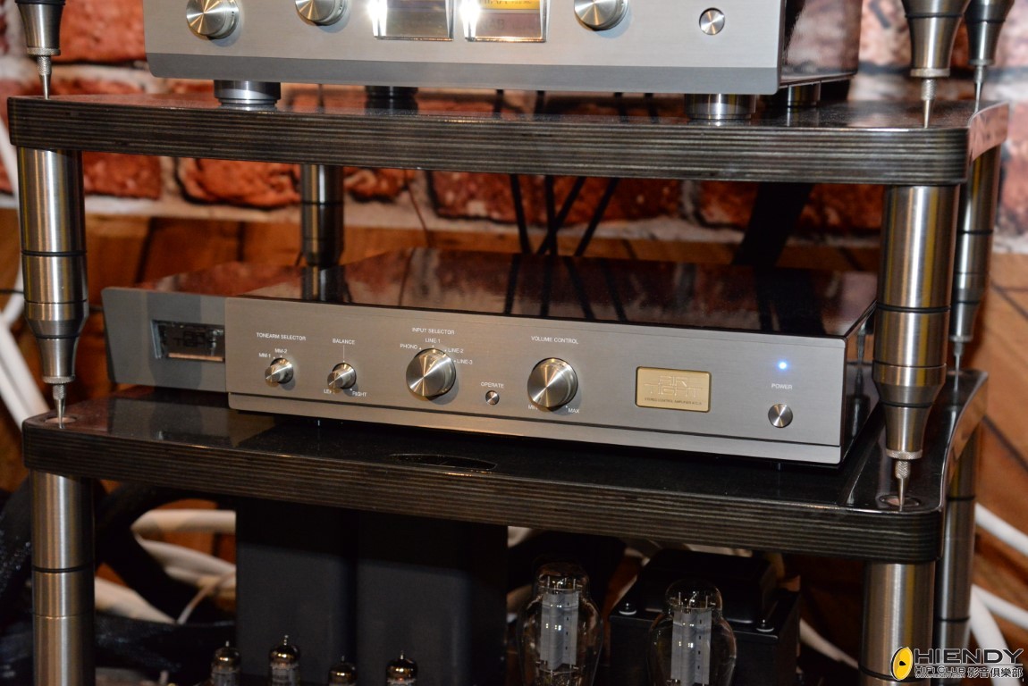 DSC_5708 (Medium).jpeg