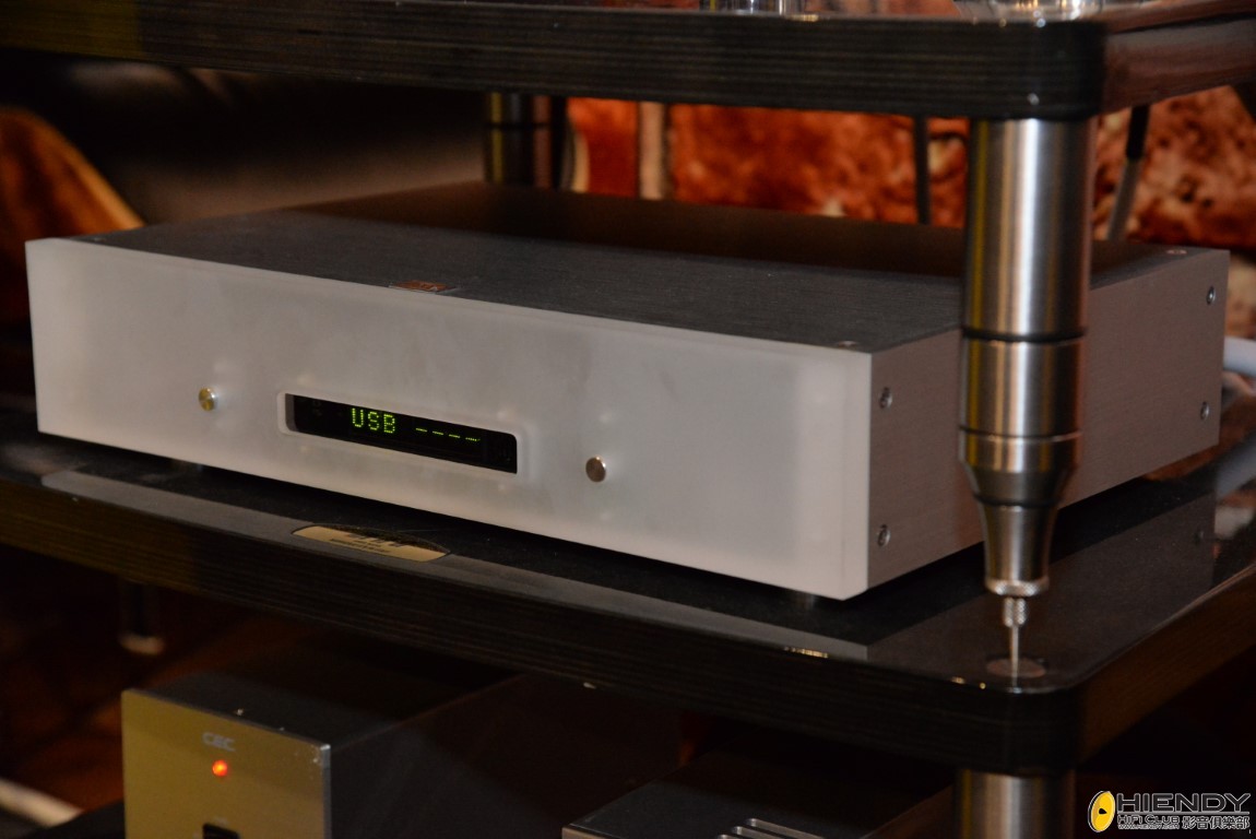 DSC_5712 (Medium).jpeg