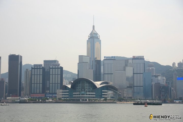 62721_438568538706_597908706_5030705_3025947_n[1].jpg