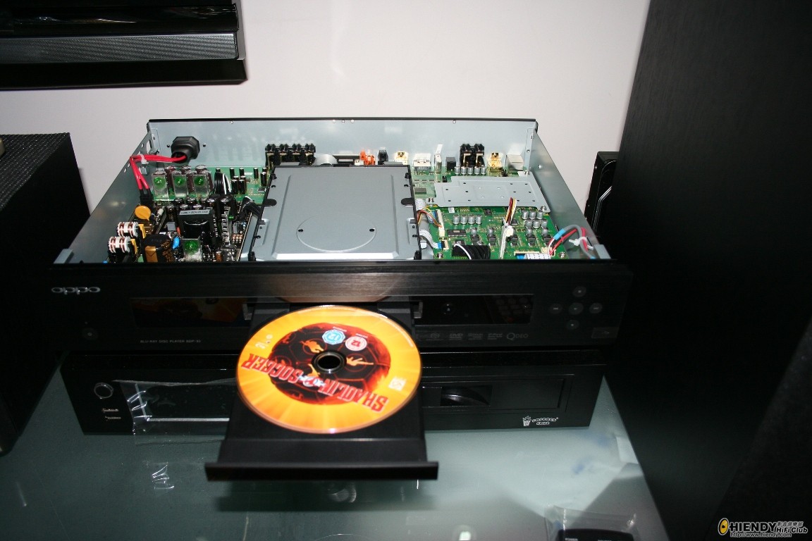 放隻少林足球落去先