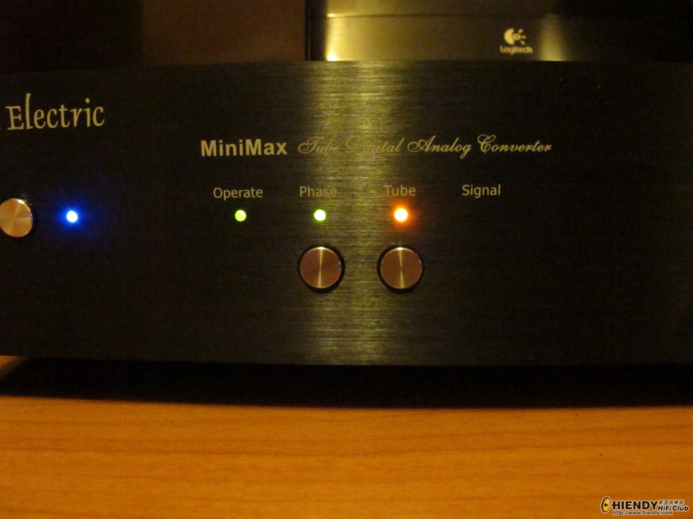 无钱<em>玩鬼妹</em>玩港女.Eastern electric mini maxda