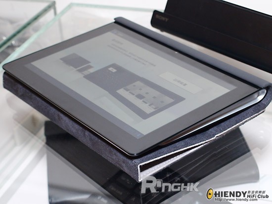 tablets_06.jpg