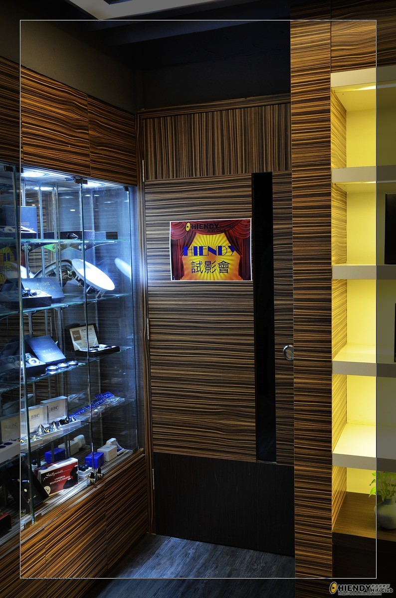 nEO_IMG__DSC1716.jpg