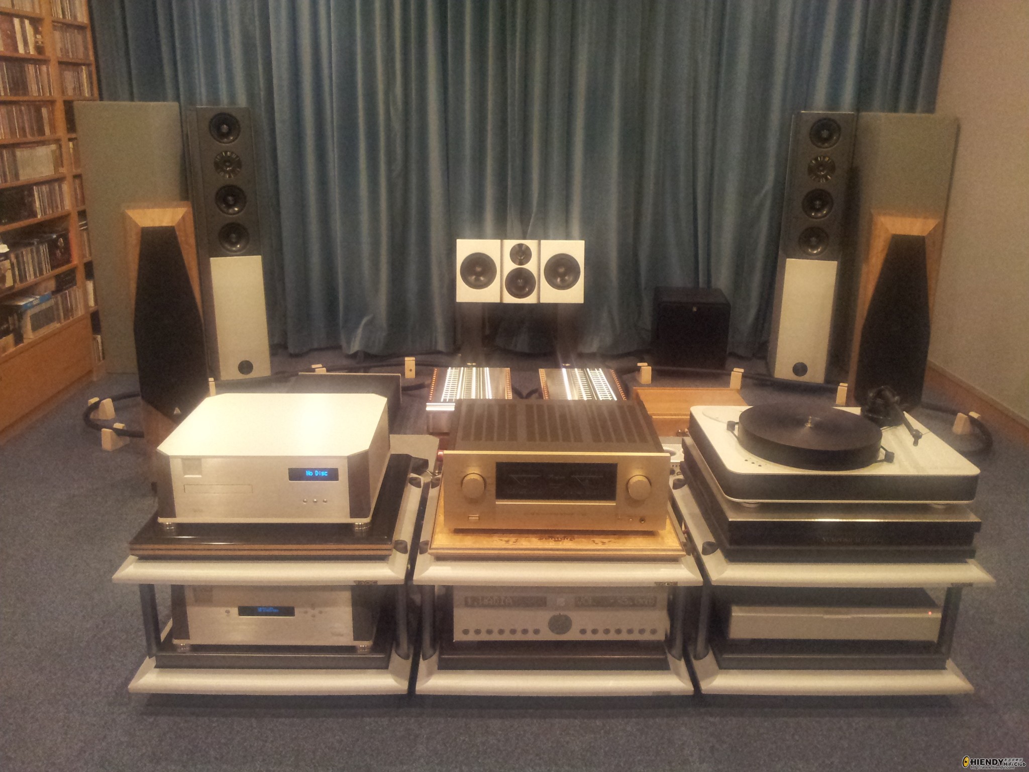 音技showroom.jpg