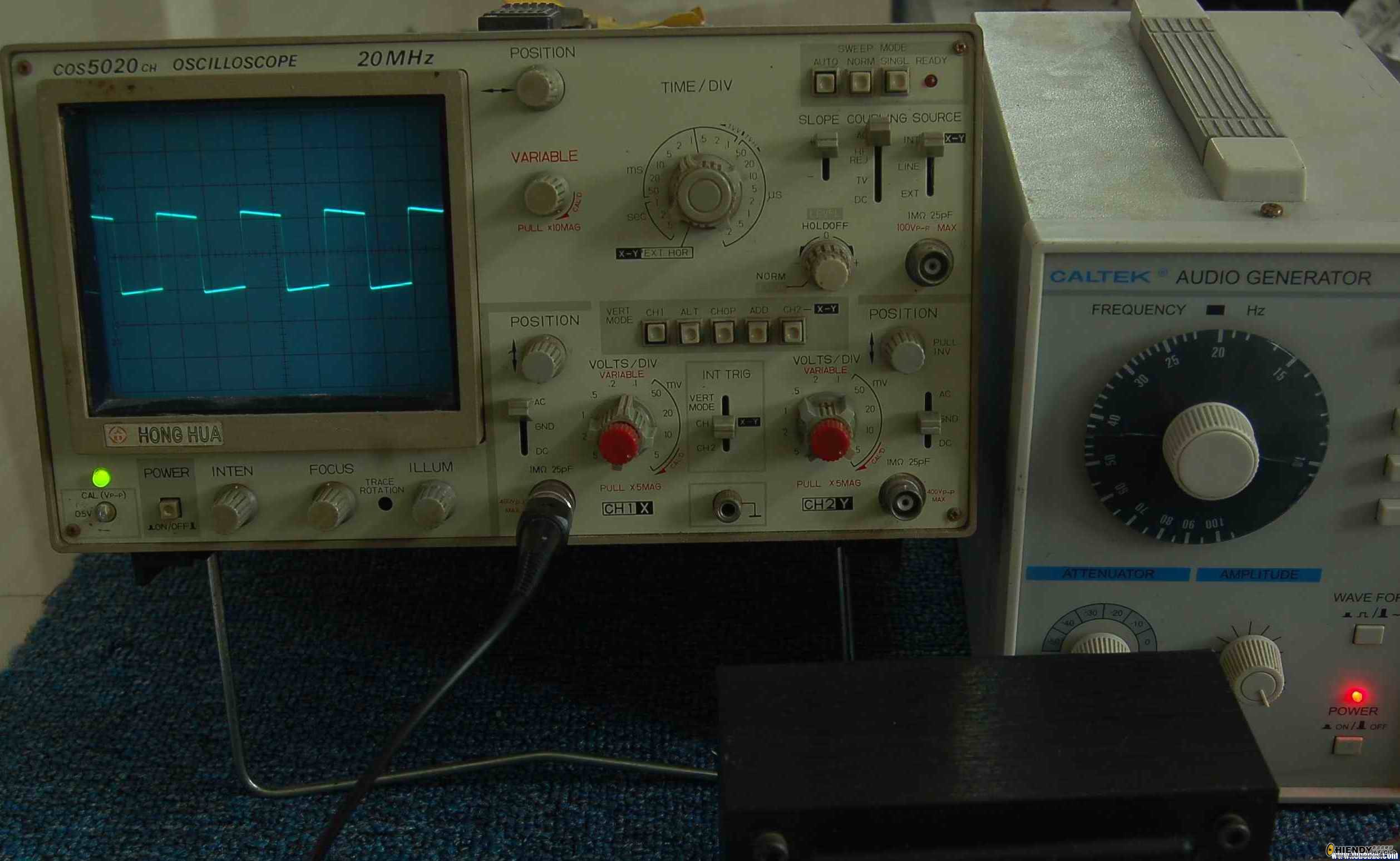 2KHz.JPG