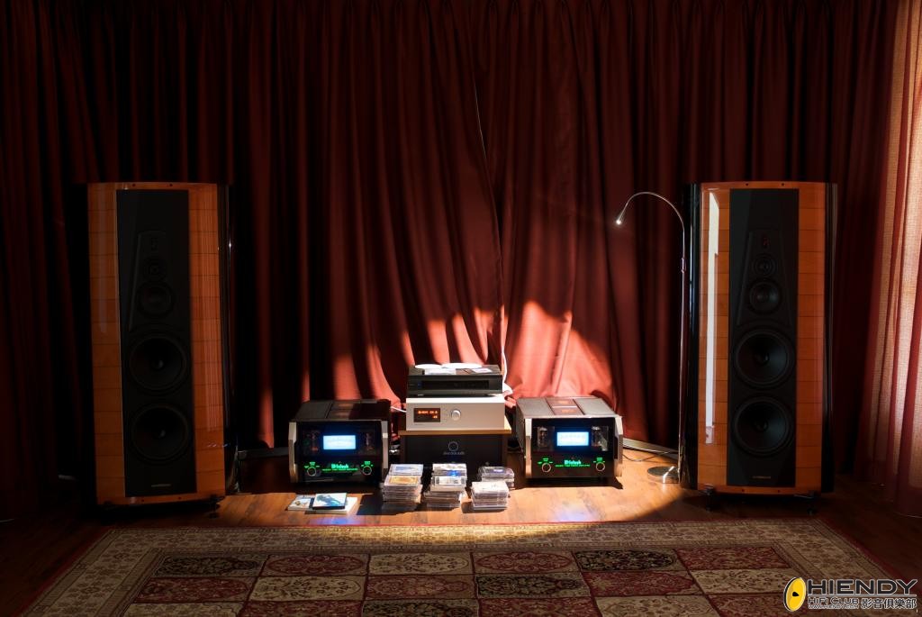 Soulution2301Strads2_zps9118cc33.jpg
