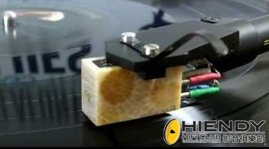 Koetsu Coralstone Platinum Moving Coil Cartridge