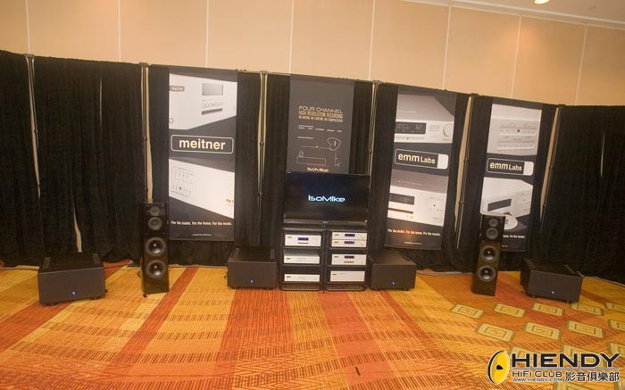 80_img_9338-emmlabs-mtrx-amp-on-sony-speakers.jpg