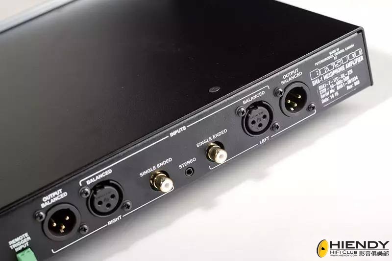 介面完備的Bryston BHA-1 耳機放大器 介面完備的Bryston BHA-1 耳機放大器