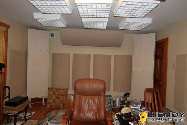 084654uacx2va3vnxbajad.jpg