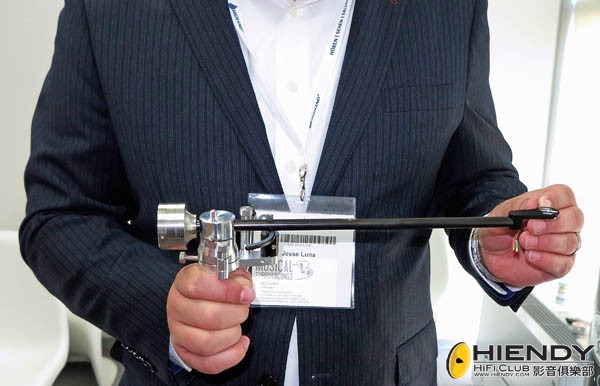 050516-AMGtonearm-600.jpg