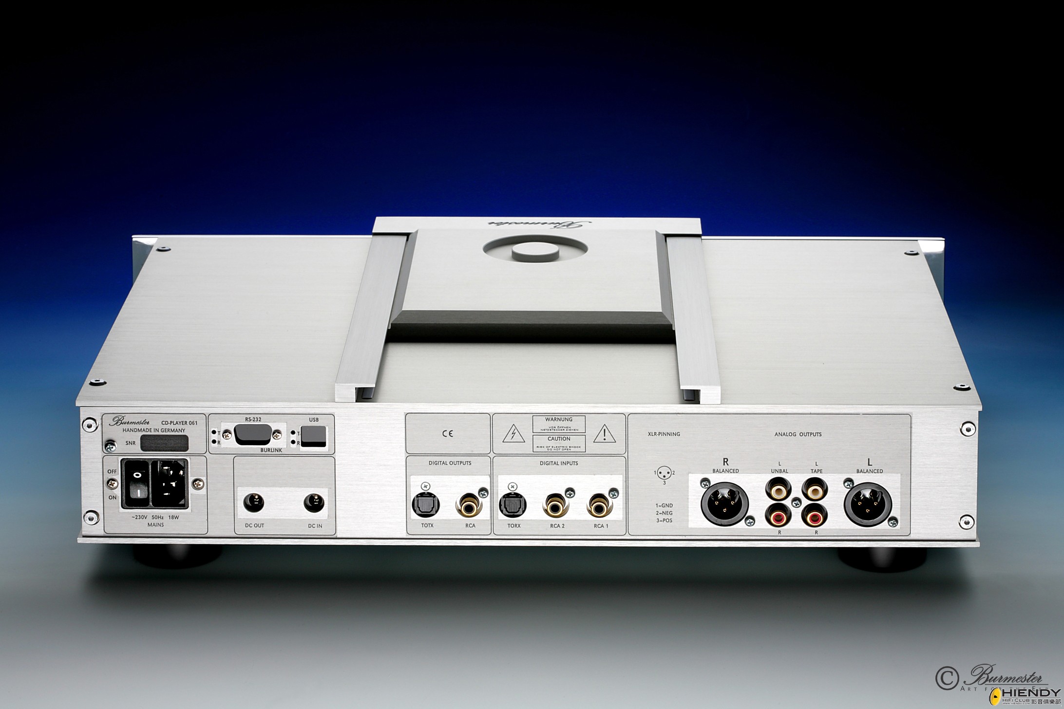 061Rear.jpg