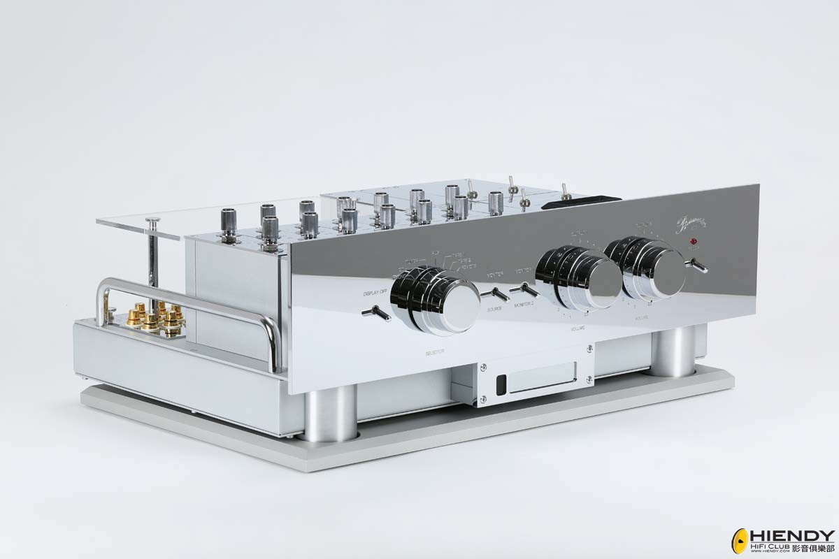 Burmester-808-MK5-Vorverstärker-3.jpg