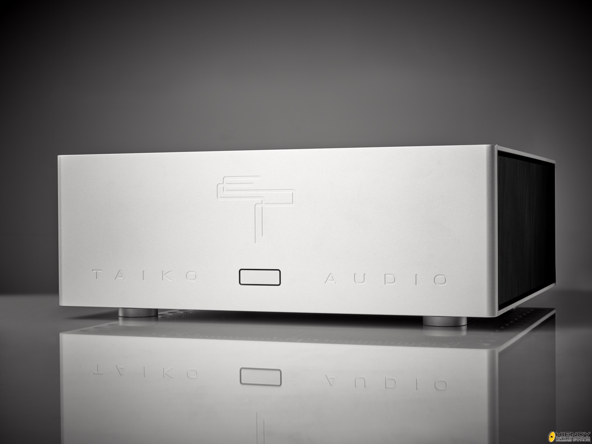 TaikoAudio_Front_C.jpg