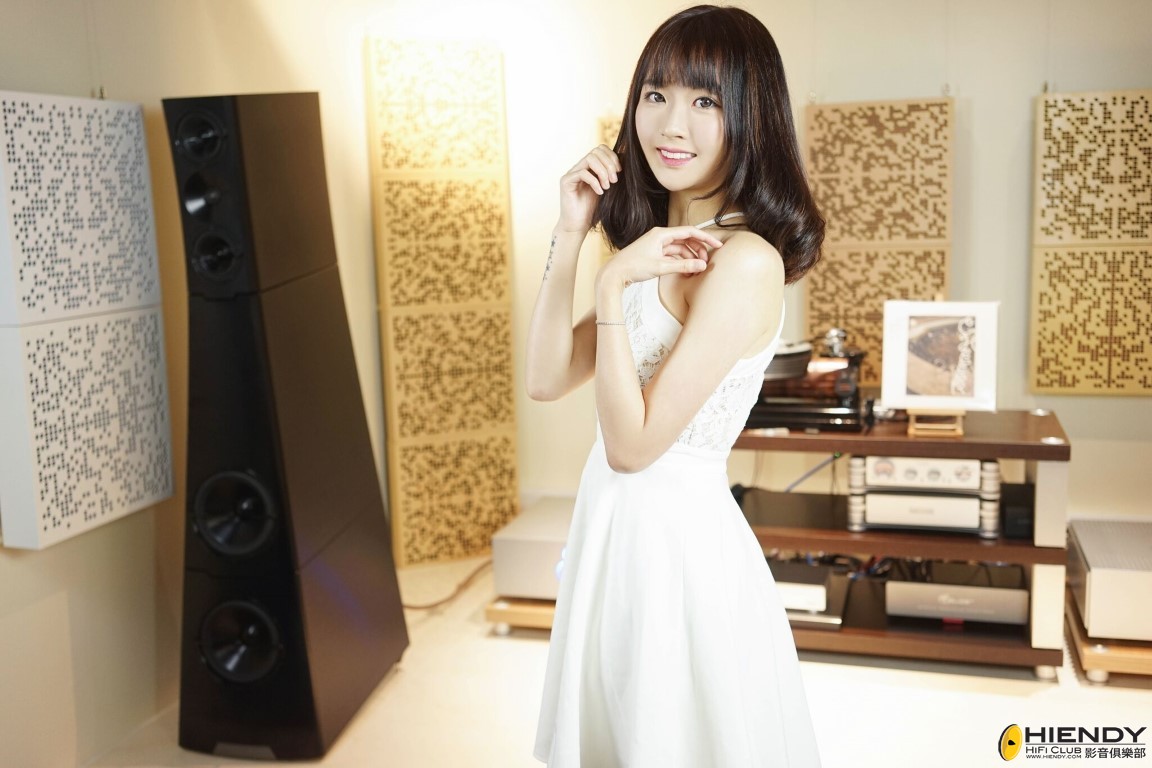 1ruXQlJc (Medium).jpeg