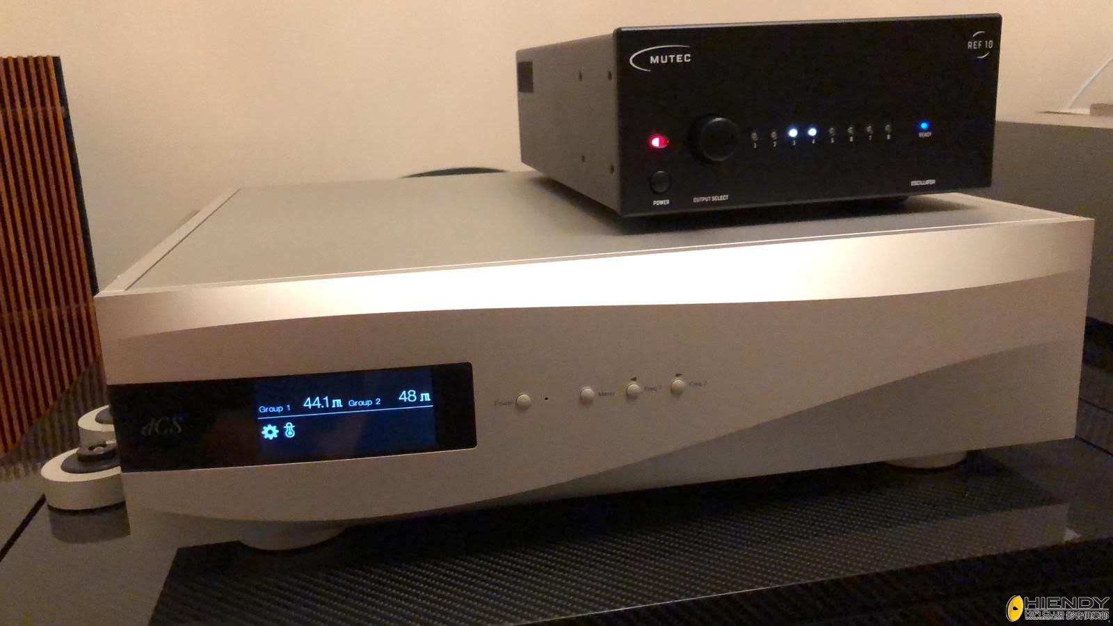 Mutec SE120 dCS Vivaldi.jpg