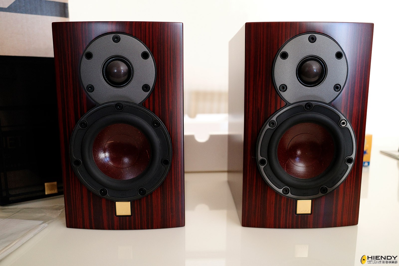 DALI Mentor menuet SE 30周年記念モデル