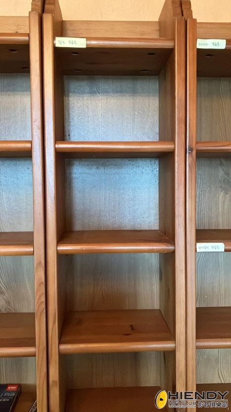 cd rack 1.jpg