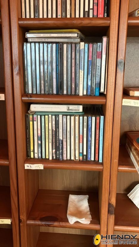 cd rack 2.jpg