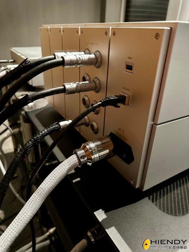 WhatsApp Image 2024-11-03 at 19.11.57_3588cd8e.jpg