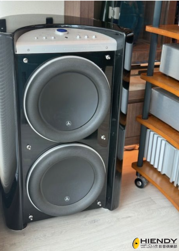 JL Audio Gotham G213.png