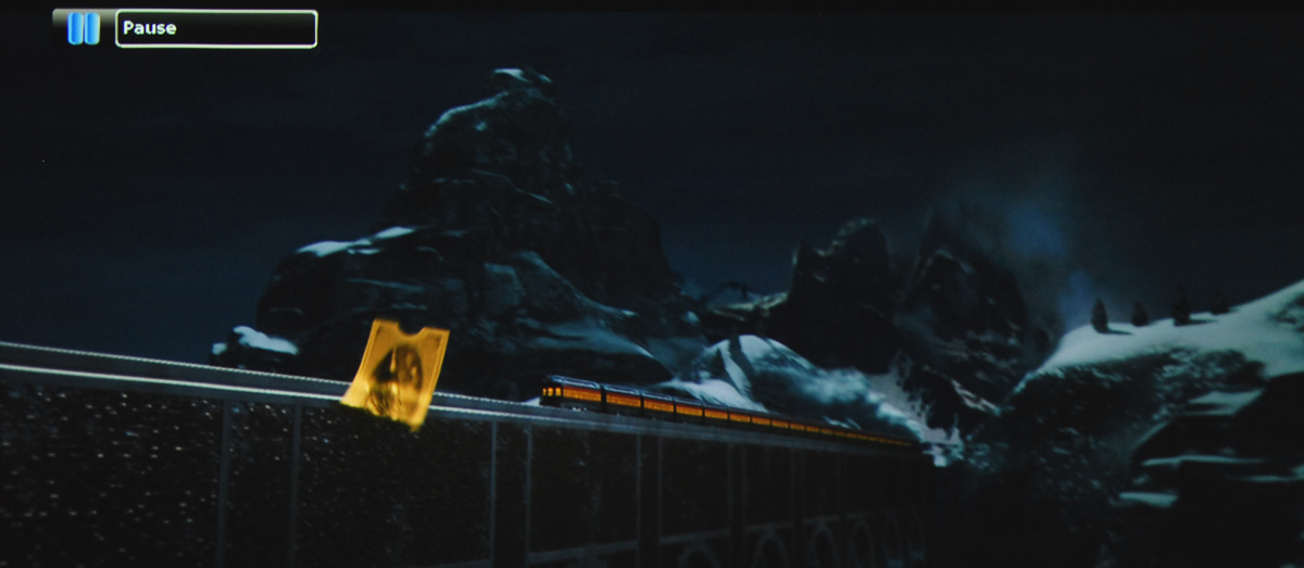 train-2.jpg