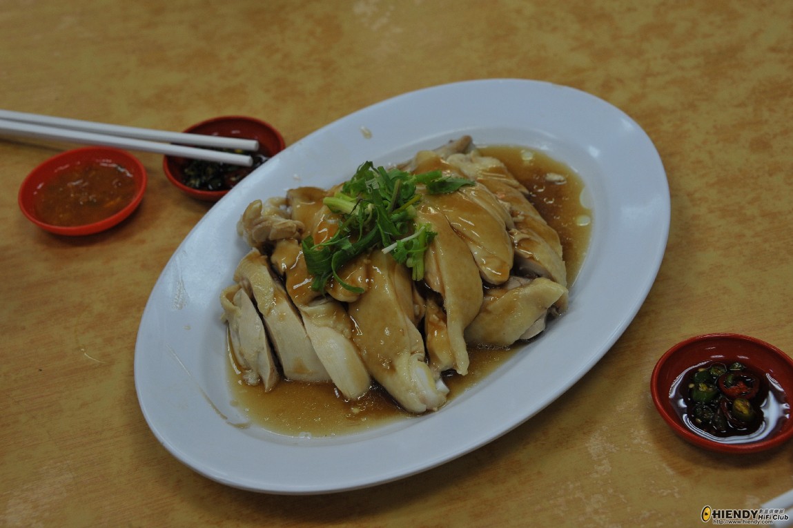 宜保牙菜雞，牙菜漏了，哈